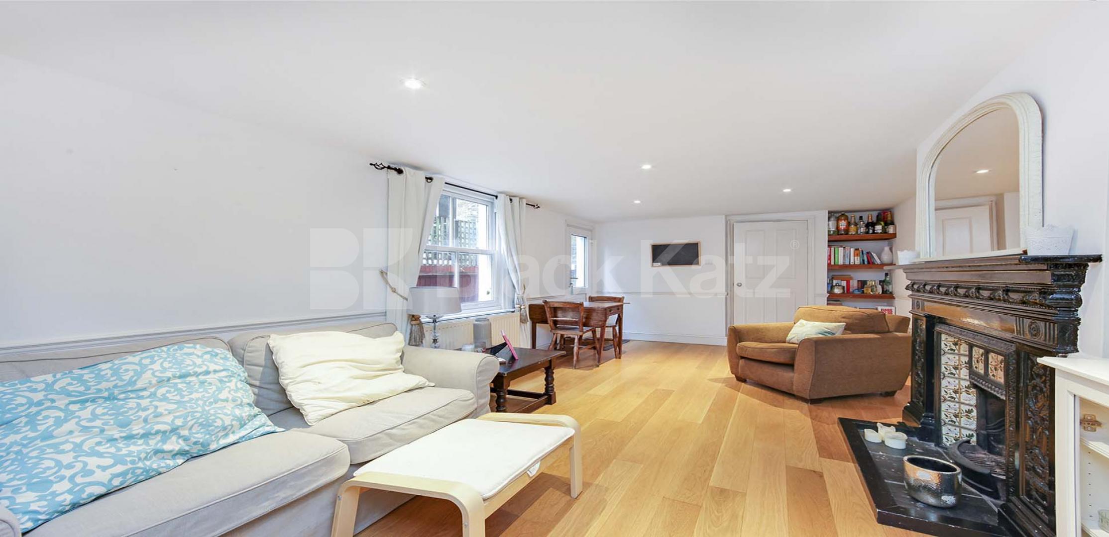 			UNDER OFFER , 2 Bedroom, 1 bath, 1 reception Apartment			 Strathleven Road, Clapham North/Brixton